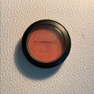 MAC blush